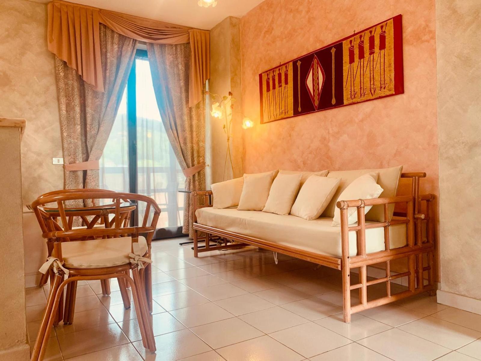 River Park Hotel أَميليا المظهر الخارجي الصورة